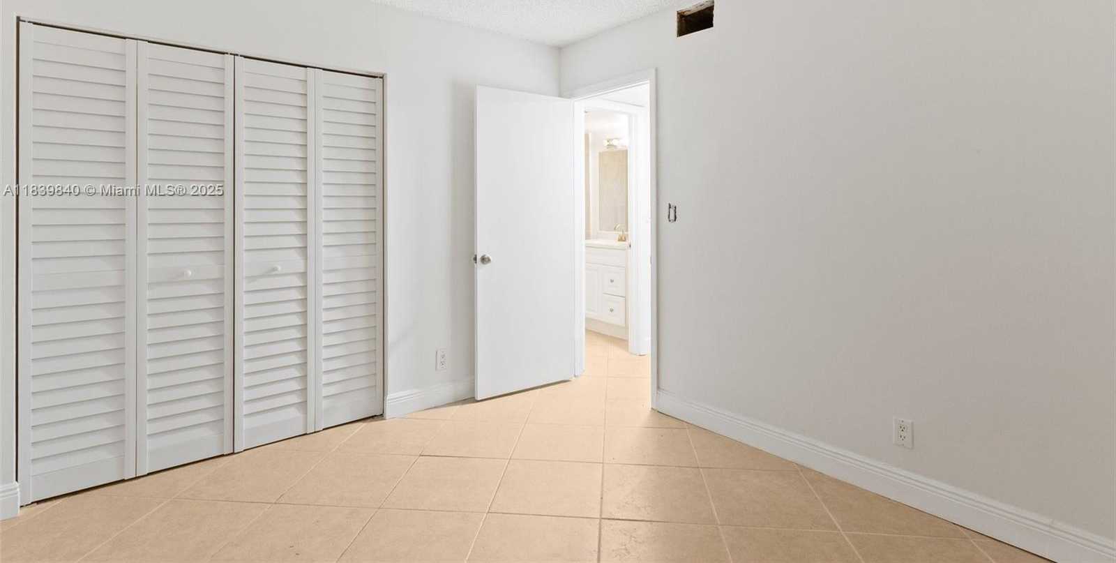 Small Image of 10501 WEST BROWARD BLVD #407, Plantation Number 36