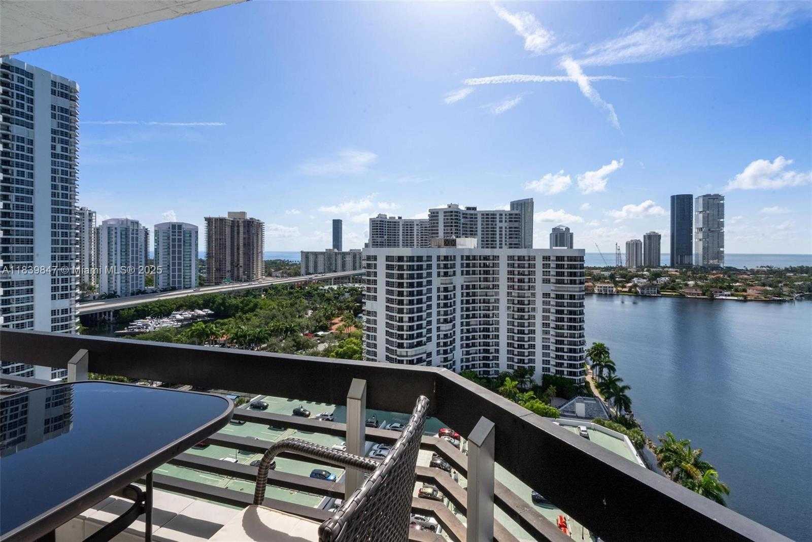 Small Image of 3530 MYSTIC POINTE DR #2014, Aventura Number 3
