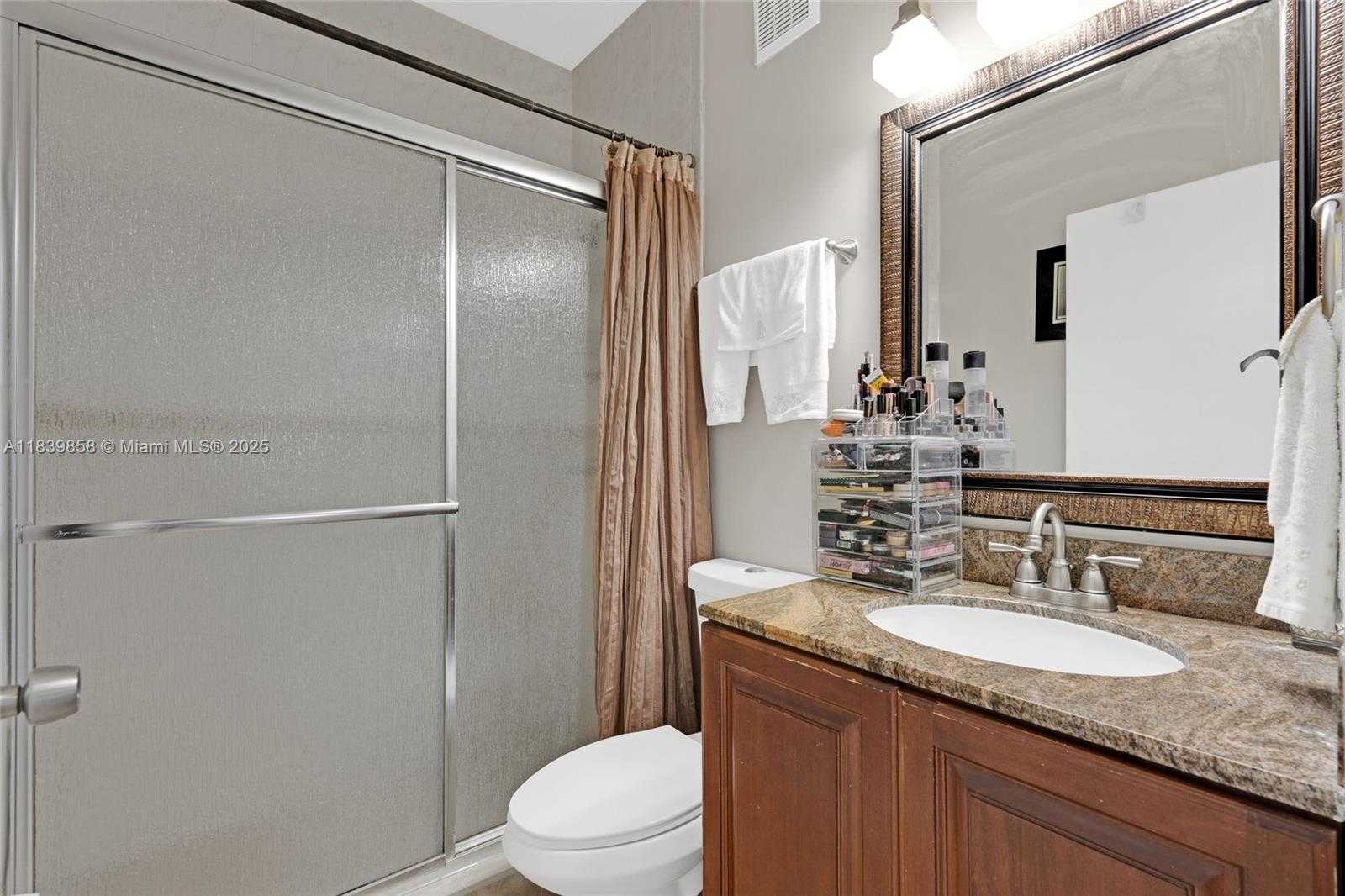 Small Image of 8422 NORTH WEST 140TH TER #3608, Miami Lakes Number 20