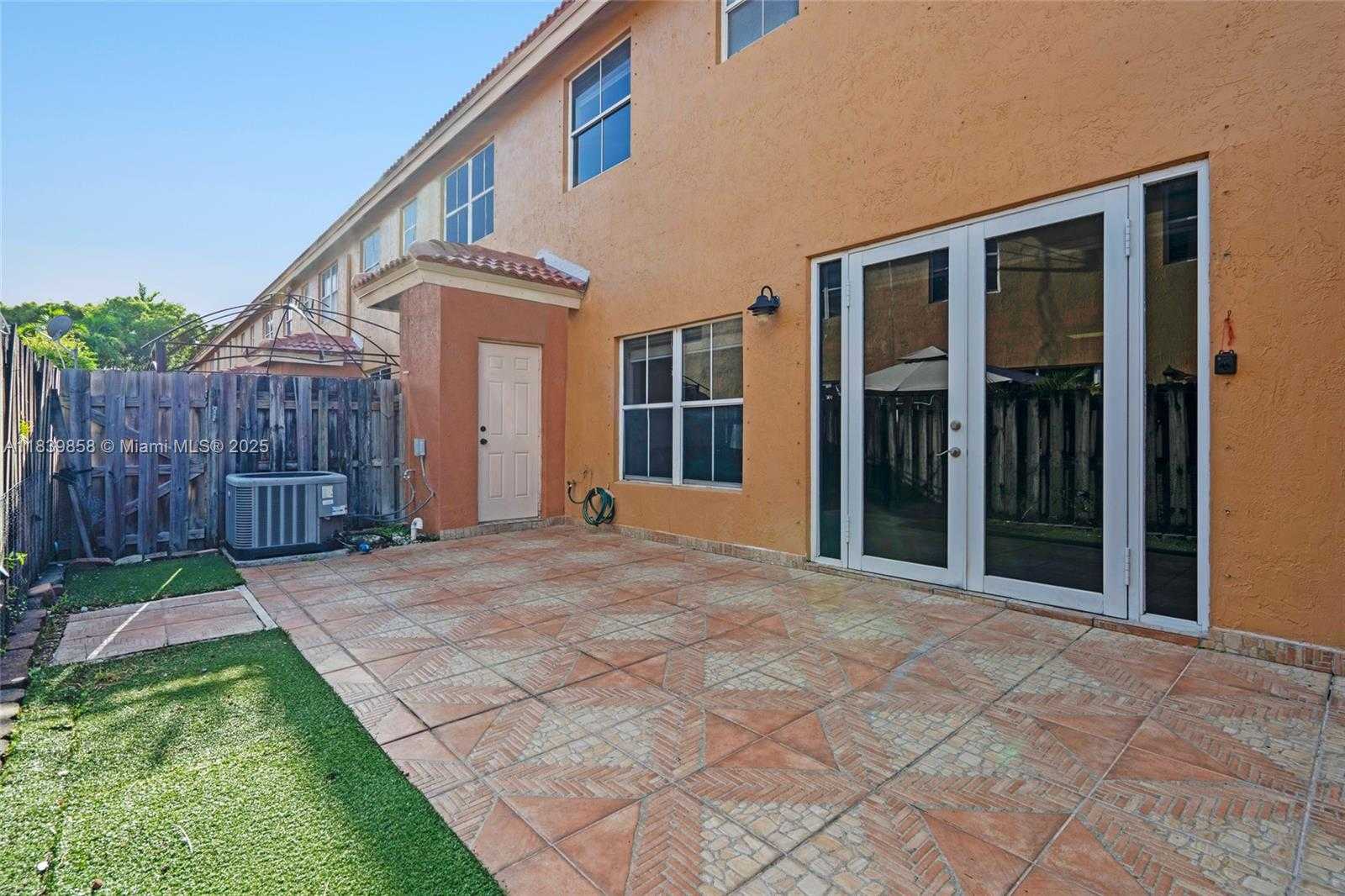 Small Image of 8422 NORTH WEST 140TH TER #3608, Miami Lakes Number 23