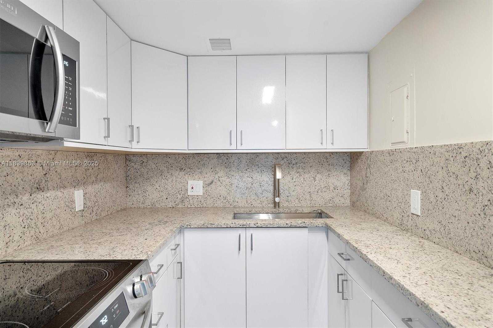 Small Image of 900 BAY DR #718, Miami Beach Number 11