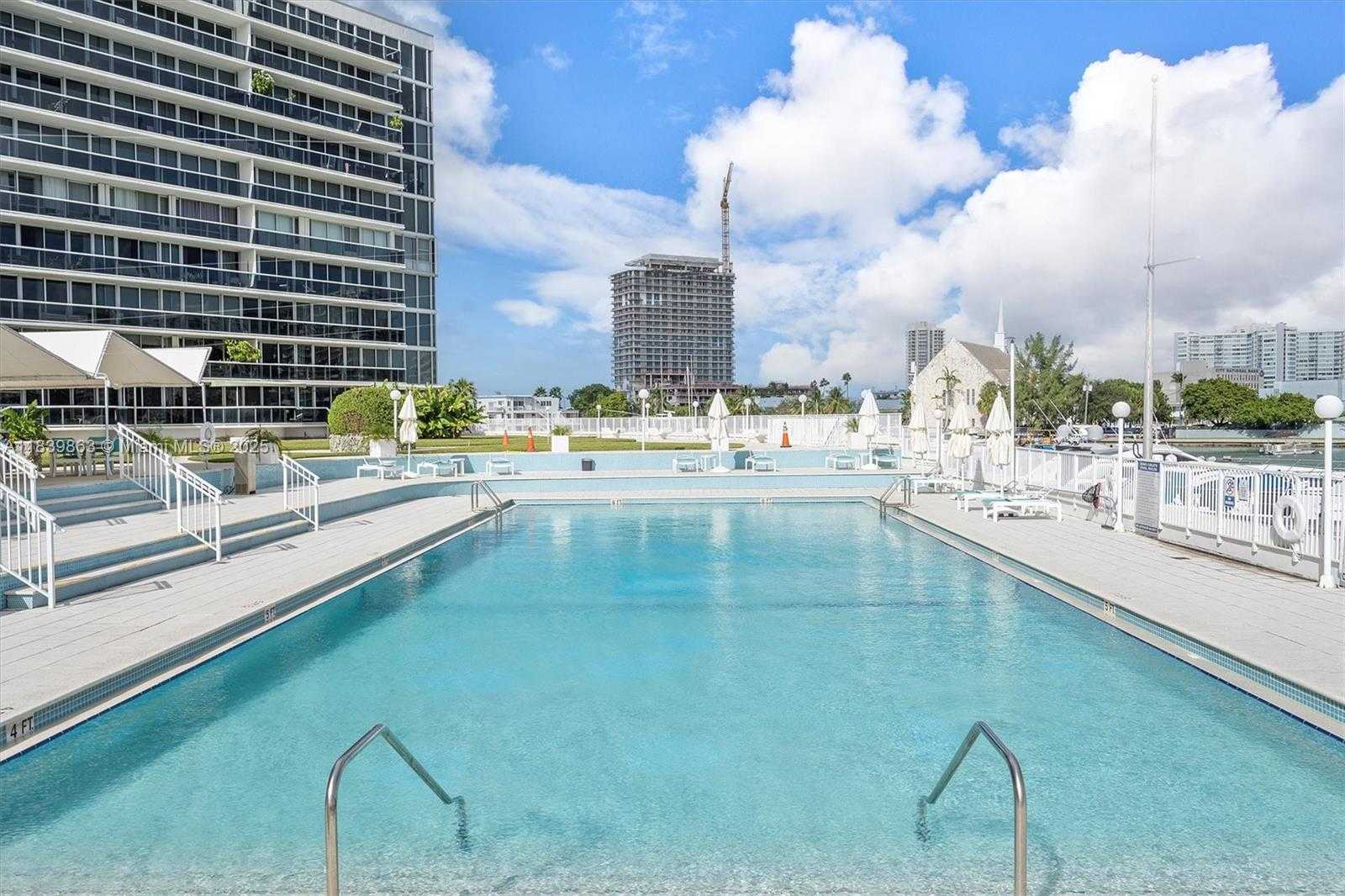 Small Image of 900 BAY DR #718, Miami Beach Number 36