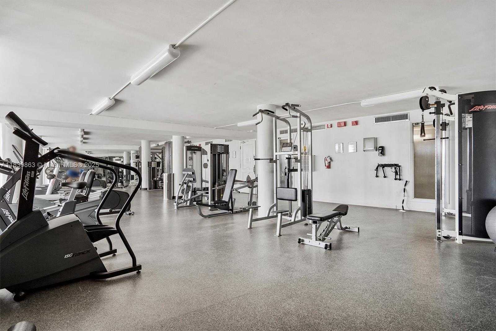 Small Image of 900 BAY DR #718, Miami Beach Number 43