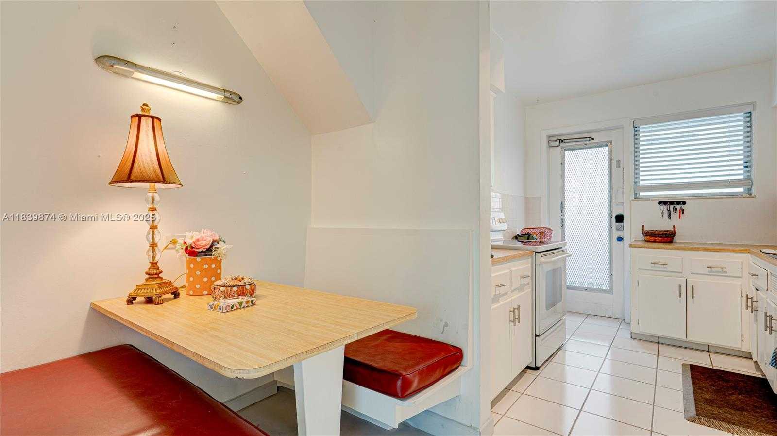Small Image of 10178 COLLINS AVE #102, Bal Harbour Number 19