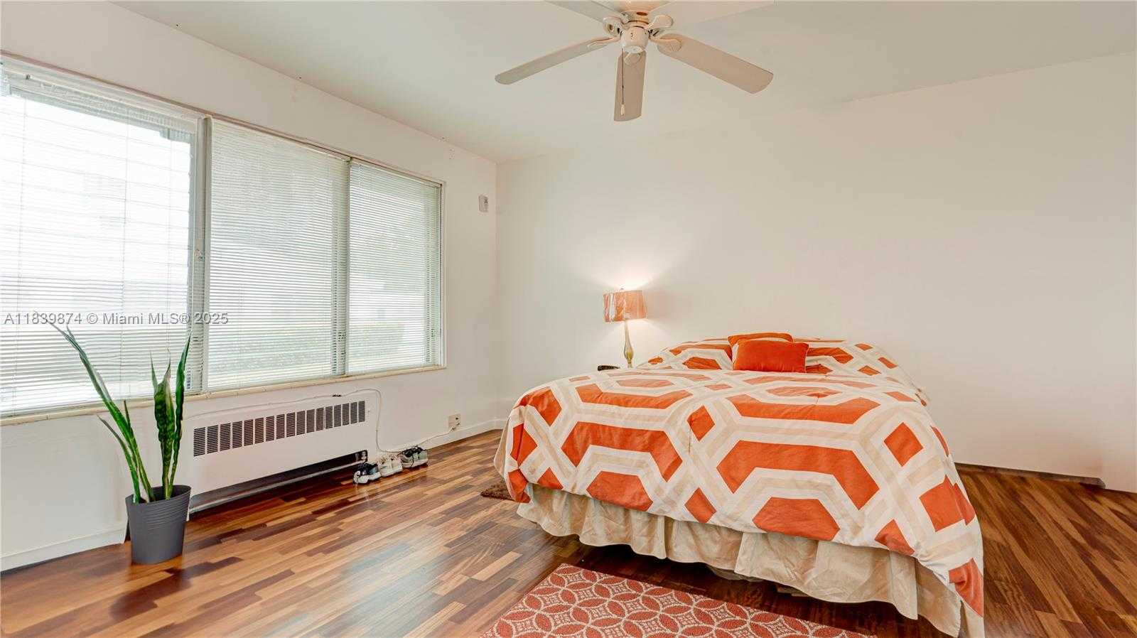 Small Image of 10178 COLLINS AVE #102, Bal Harbour Number 20
