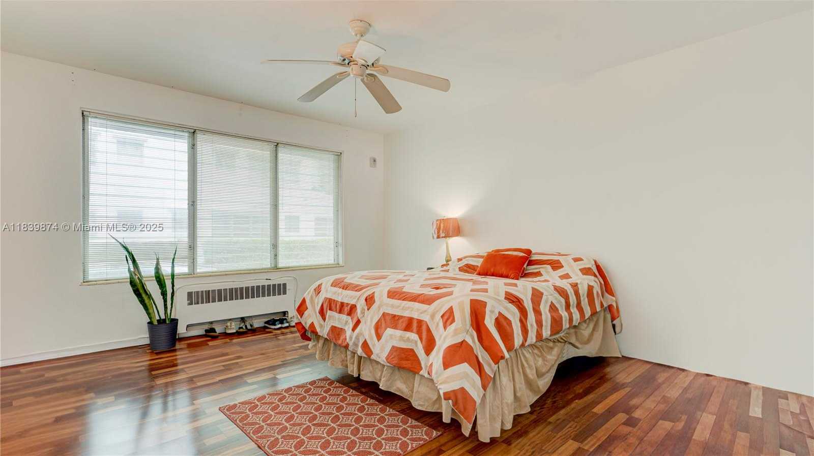 Small Image of 10178 COLLINS AVE #102, Bal Harbour Number 23