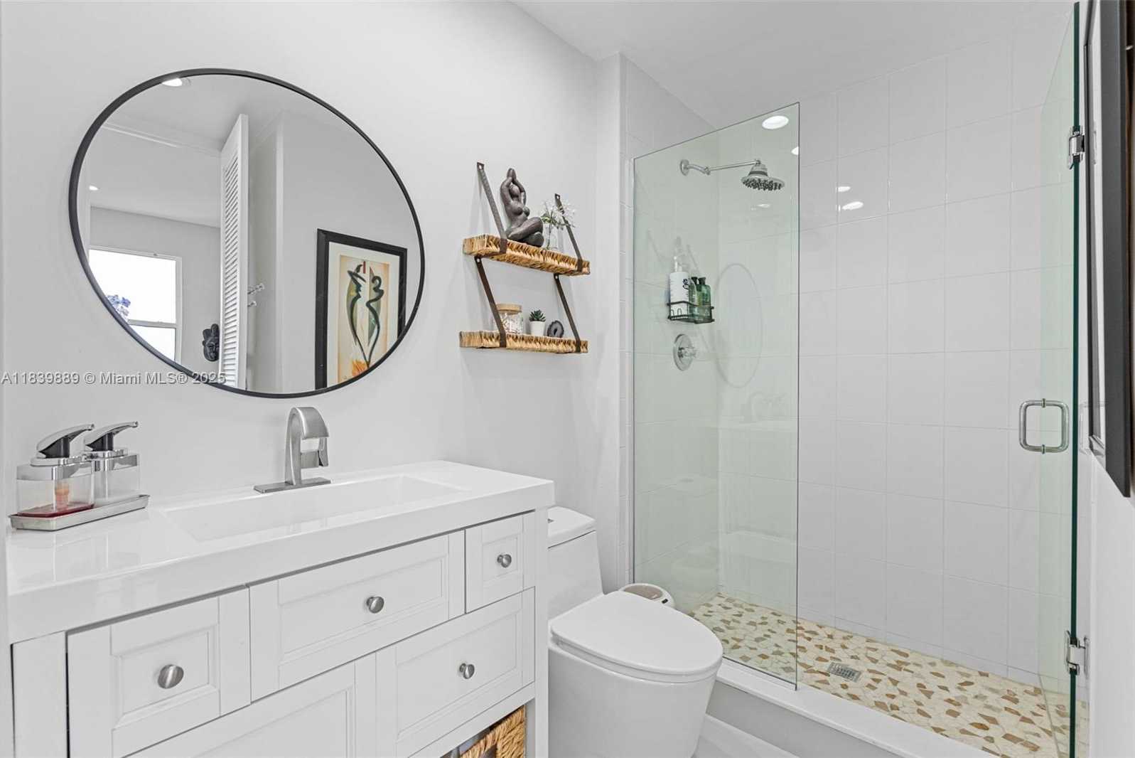 Small Image of 20379 WEST COUNTRY CLUB DR #PH38, Aventura Number 13