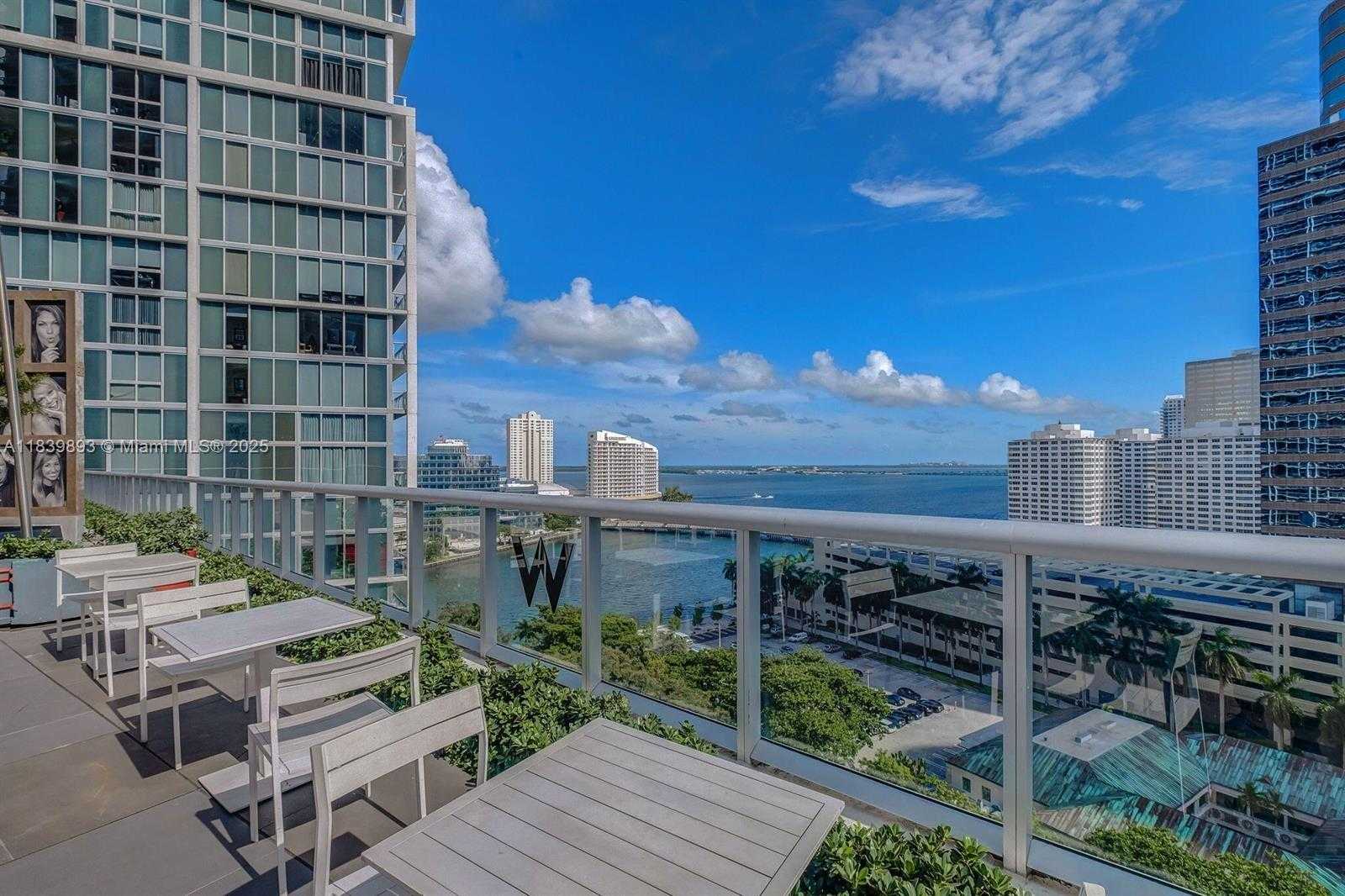 Small Image of 485 BRICKELL AVE #2908, Miami Number 24
