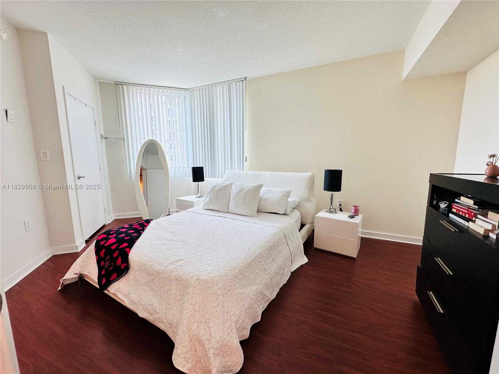 Small Image of 9066 SOUTH WEST 73RD CT #1409, Miami Number 16