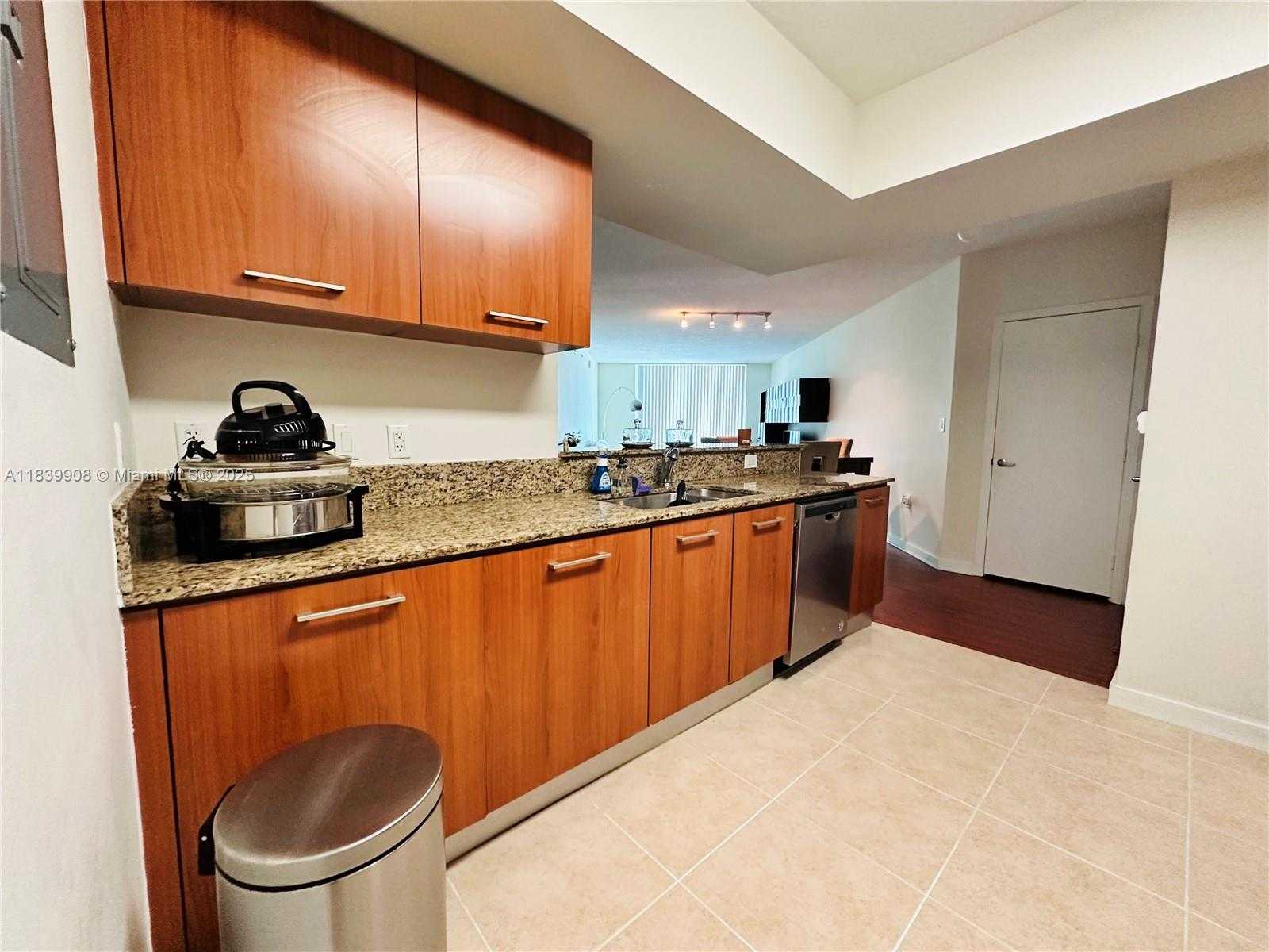 Small Image of 9066 SOUTH WEST 73RD CT #1409, Miami Number 7