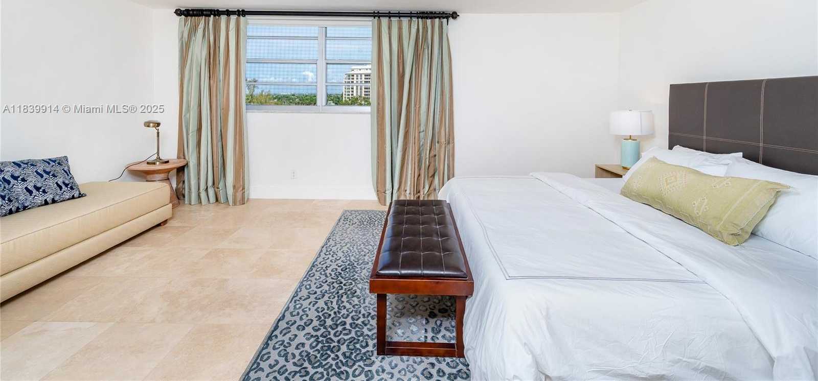Small Image of 609 OCEAN DR #8G, Key Biscayne Number 20