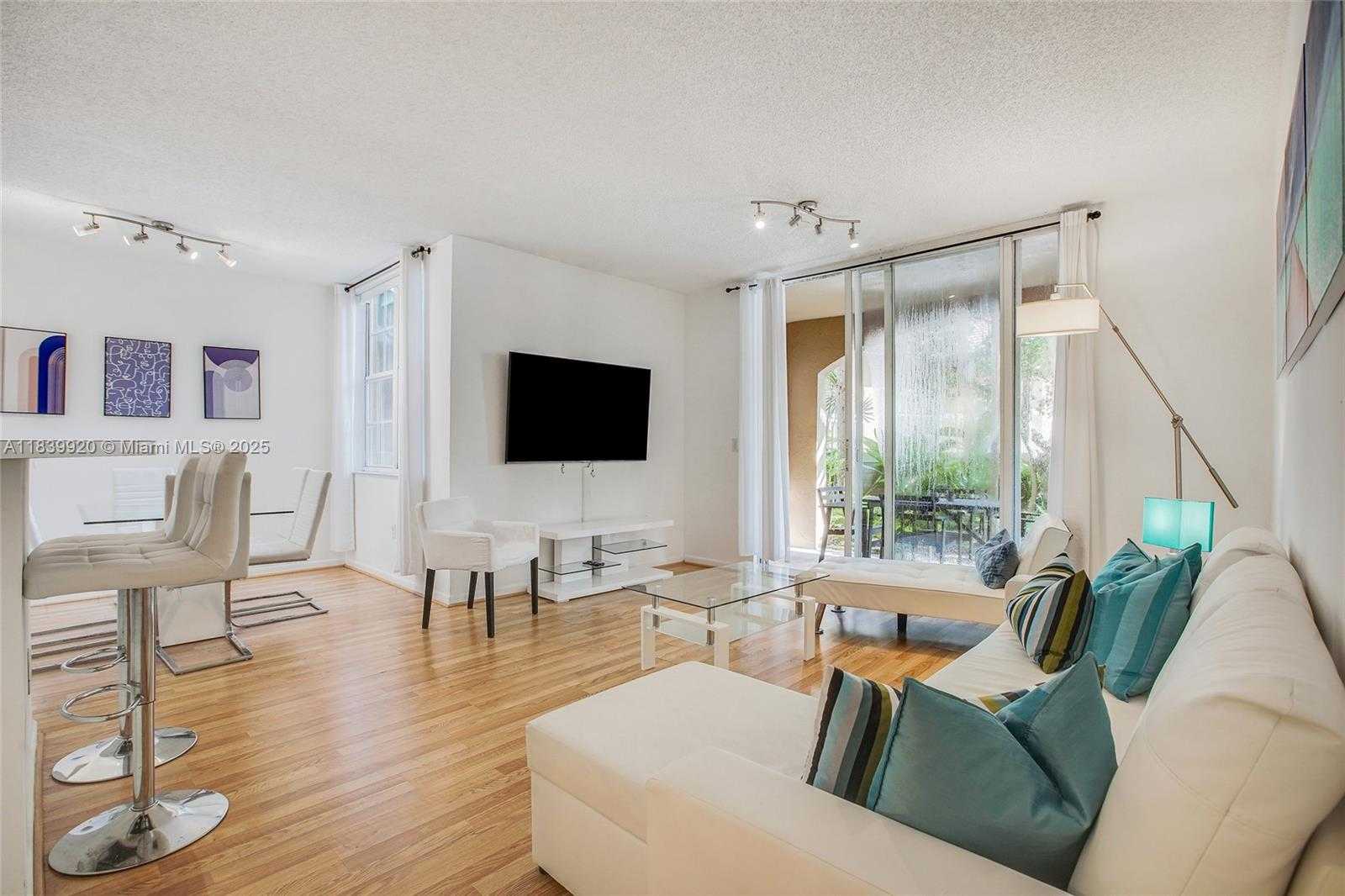 Small Image of 19701 EAST COUNTRY CLUB DR #5104, Aventura Number 3