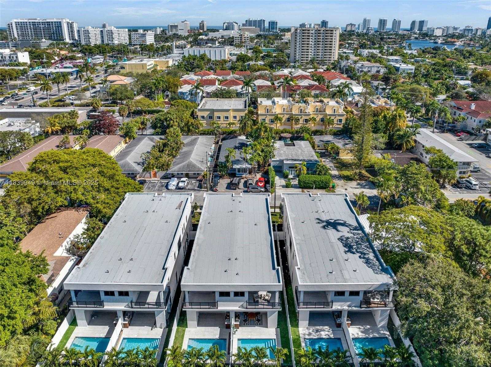 Small Image of 915 NORTH EAST 17TH TER, Fort Lauderdale Number 50