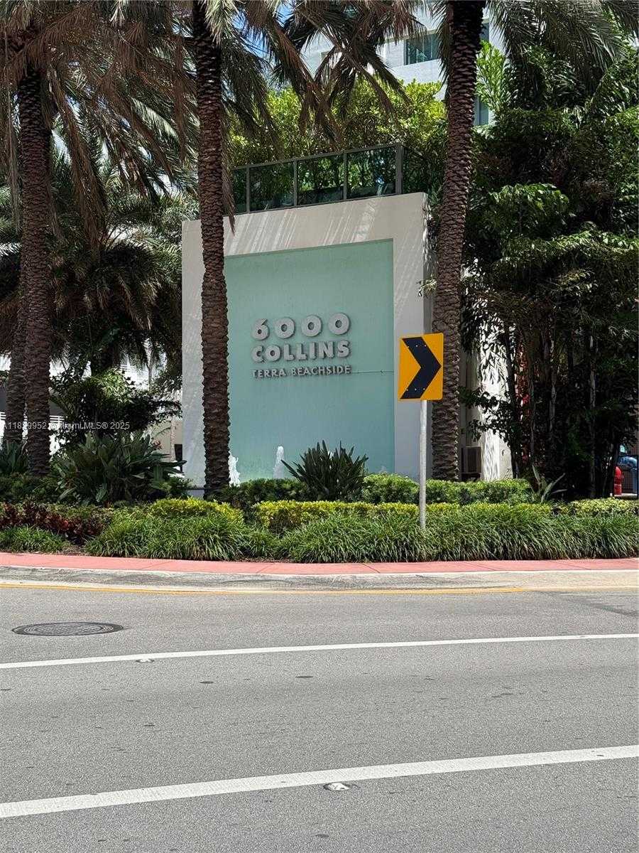 Small Image of 6000 COLLINS AVE #323, Miami Beach Number 1