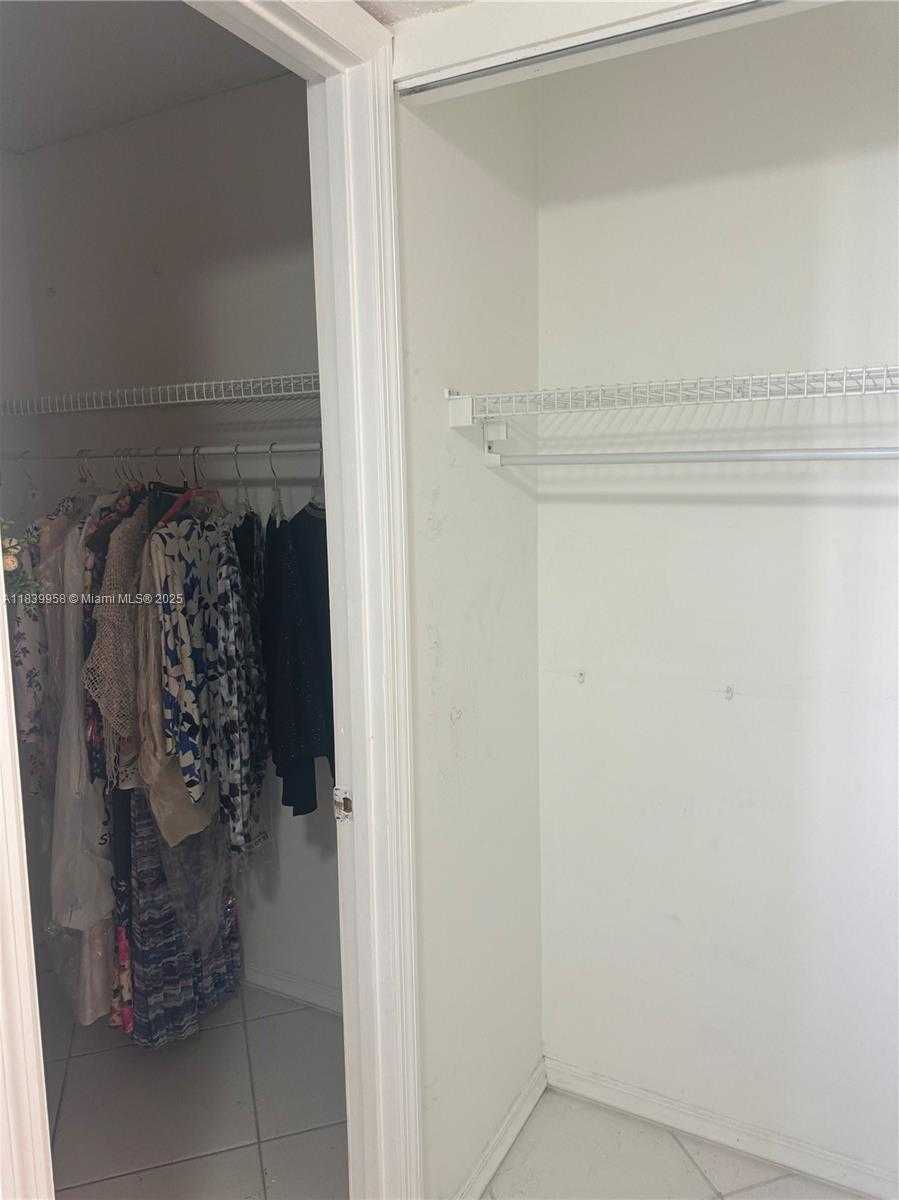 Small Image of 2750 NORTH EAST 183RD ST #1210, Aventura Number 11