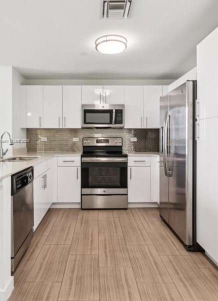 Small Image of 1776 SOUTH WEST POLK ST #1412, Hollywood Number 12
