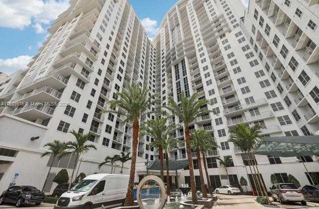 Small Image of 1776 SOUTH WEST POLK ST #1412, Hollywood Number 2