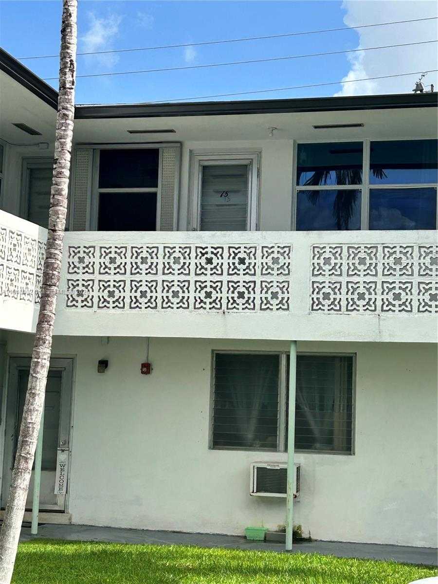 Small Image of 1717 RODMAN ST #15, Hollywood Number 16