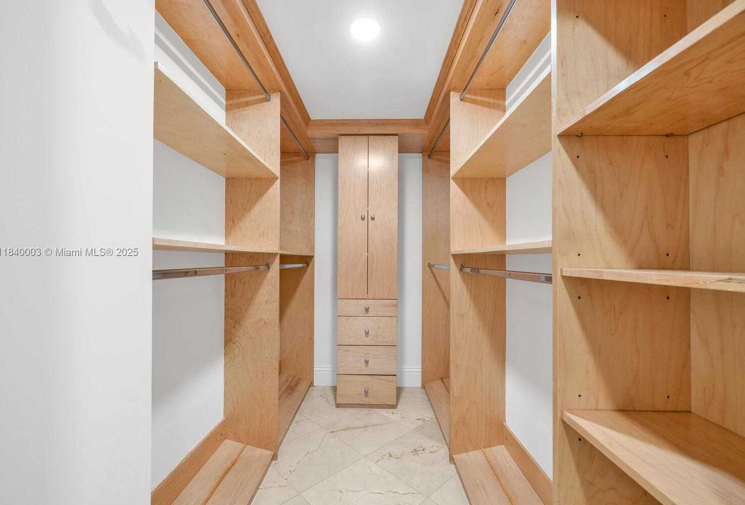 Small Image of 20 CALABRIA AVE #505, Coral Gables Number 16
