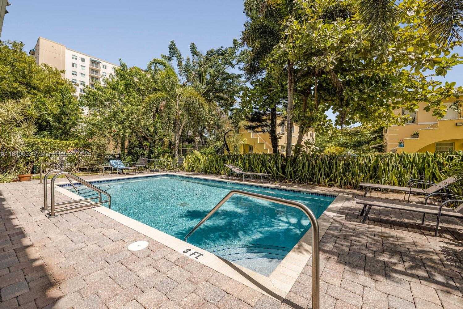 Small Image of 20 CALABRIA AVE #505, Coral Gables Number 27