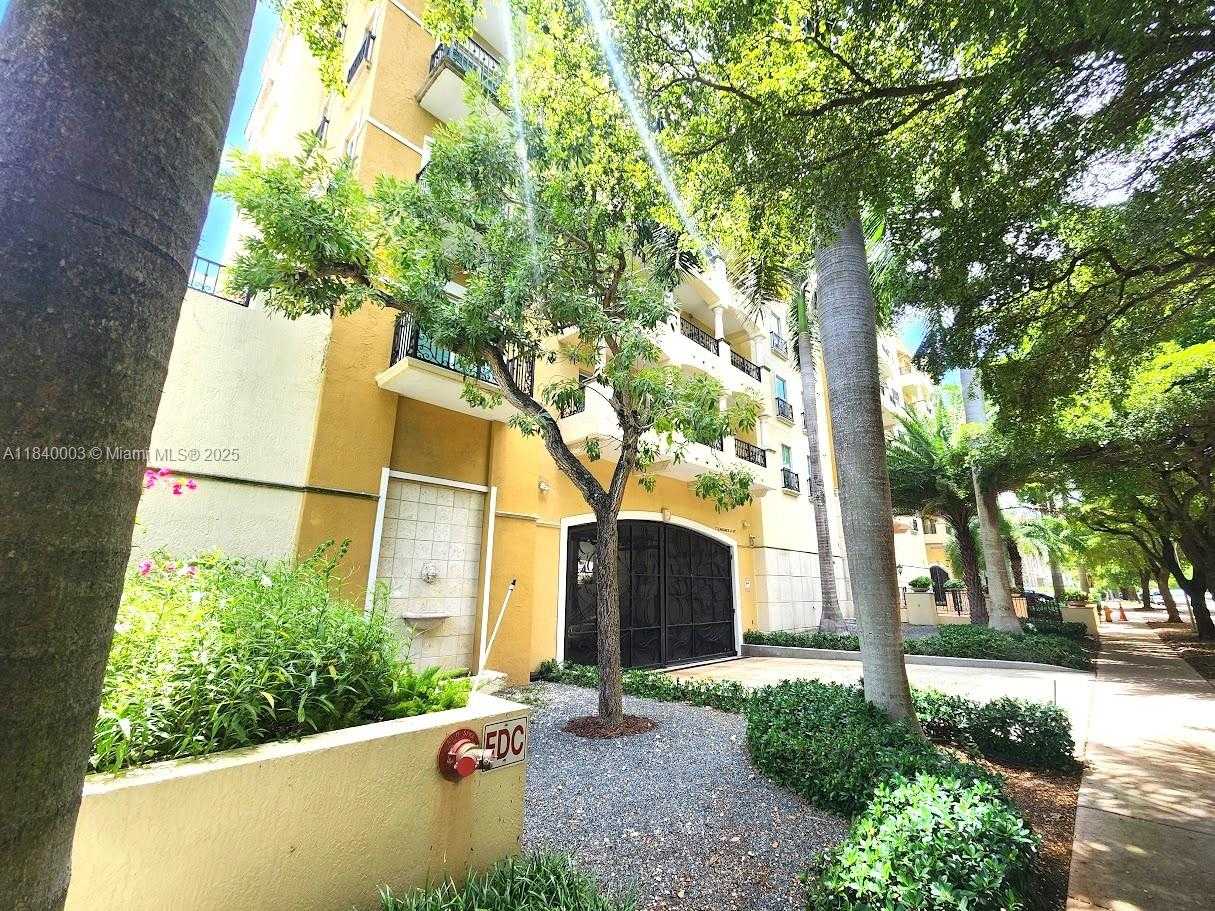 Small Image of 20 CALABRIA AVE #505, Coral Gables Number 4