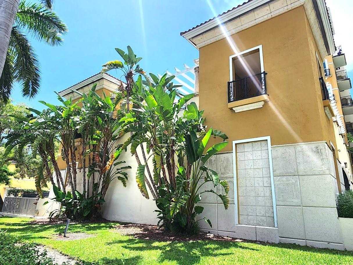 Small Image of 20 CALABRIA AVE #505, Coral Gables Number 5