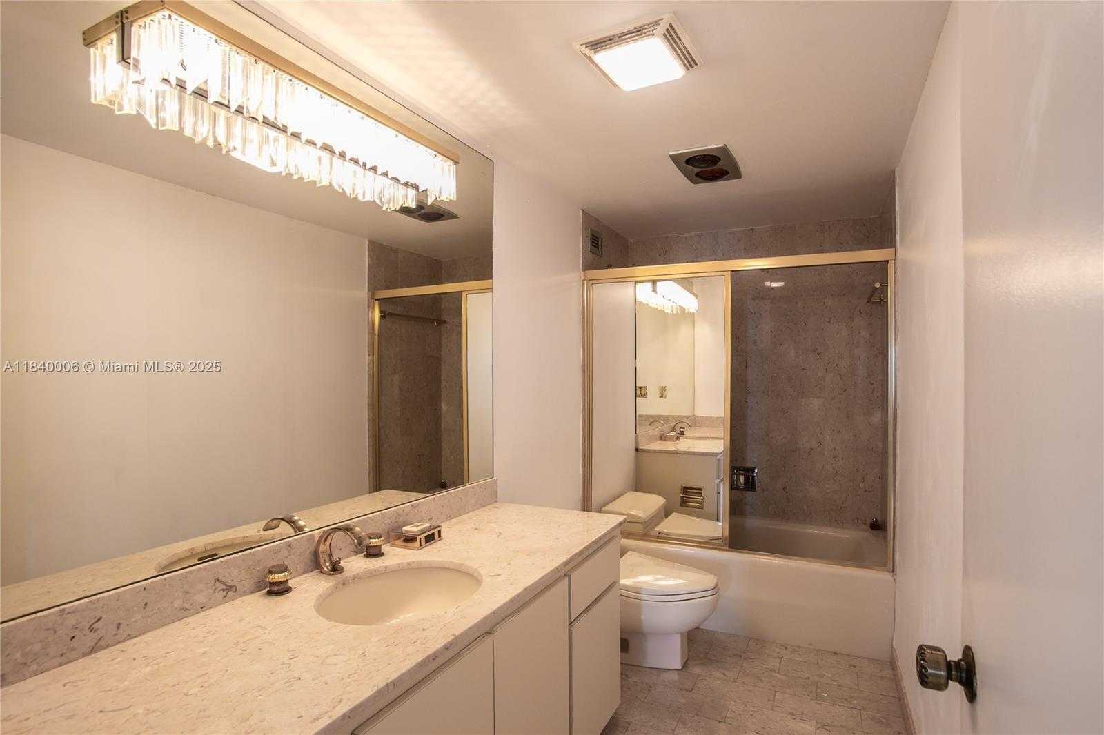 Small Image of 1800 NORTH EAST 114TH ST #PH06, Miami Number 13