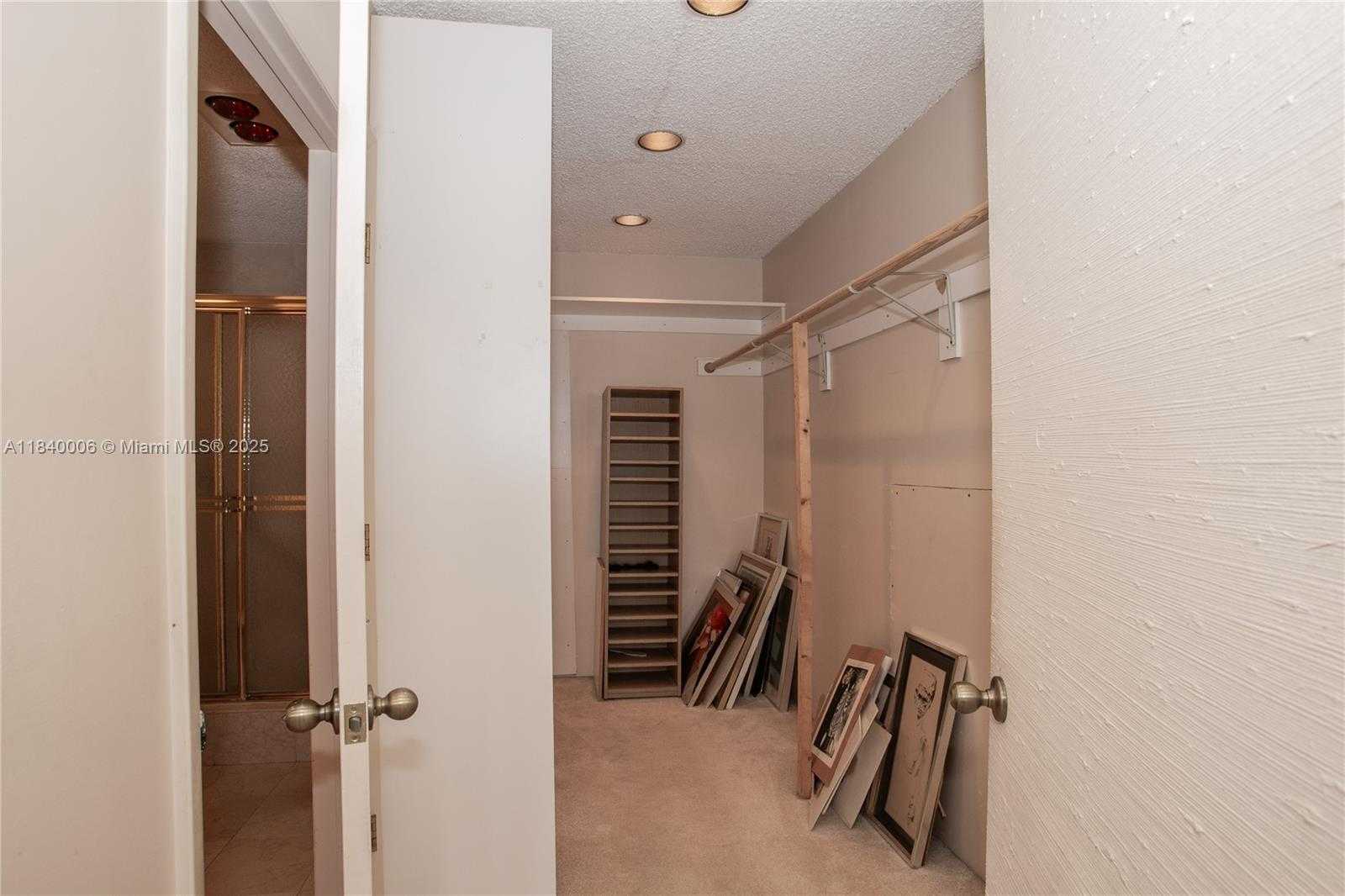 Small Image of 1800 NORTH EAST 114TH ST #PH06, Miami Number 15