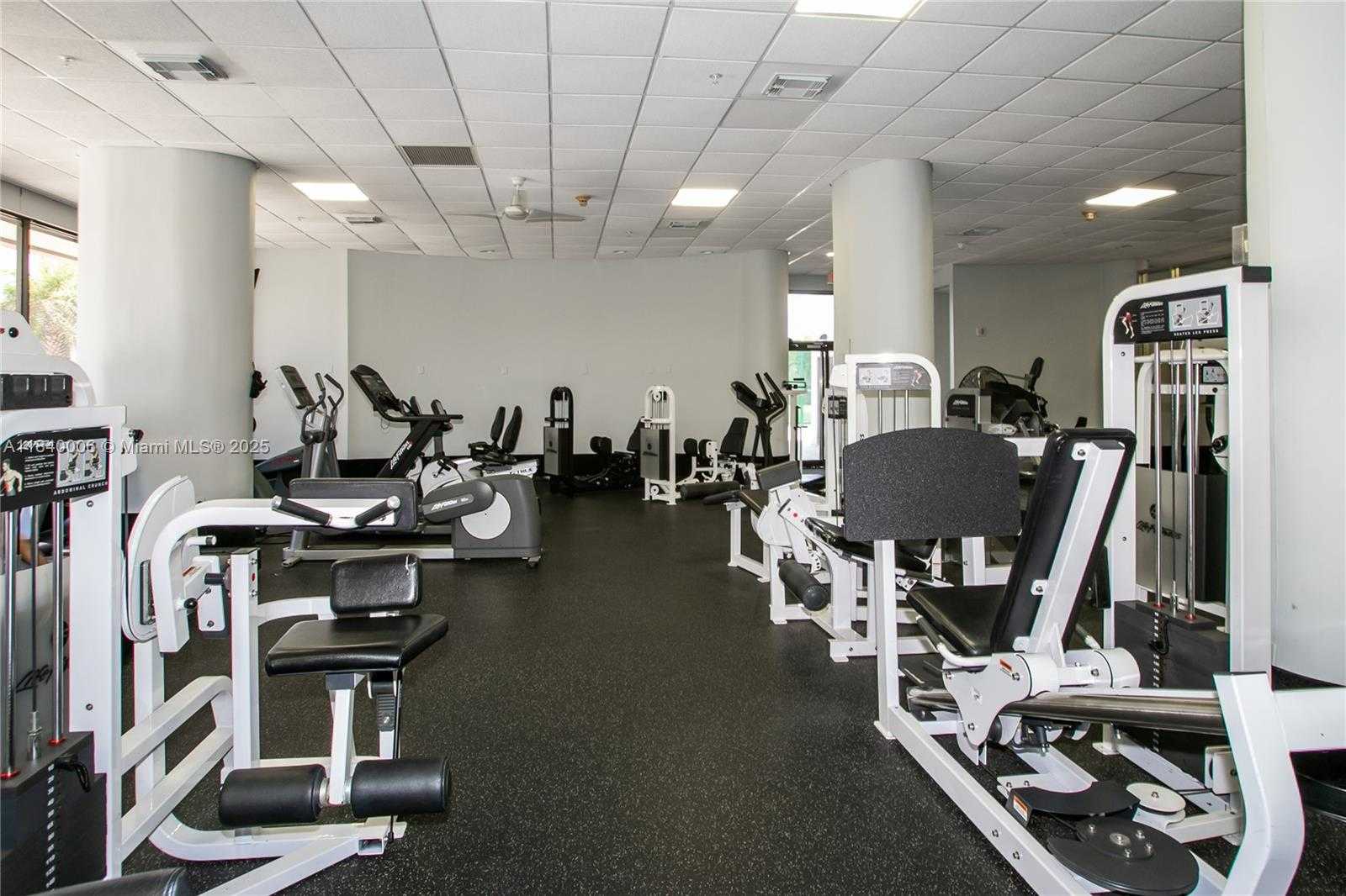 Small Image of 1800 NORTH EAST 114TH ST #PH06, Miami Number 23