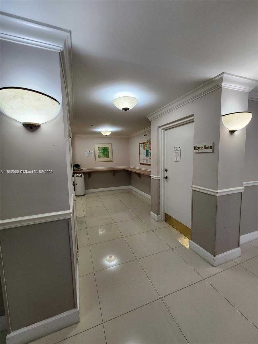 Small Image of 9725 NORTH WEST 52ND ST #520, Doral Number 6
