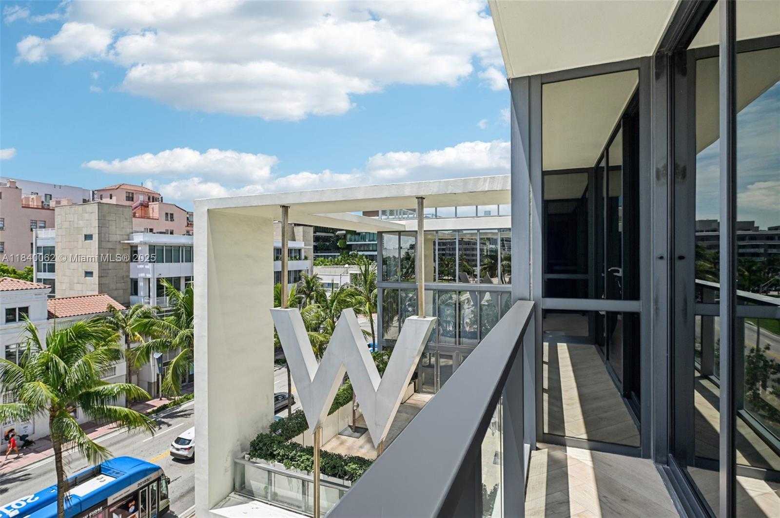 Small Image of 2201 COLLINS AVE #401, Miami Beach Number 7