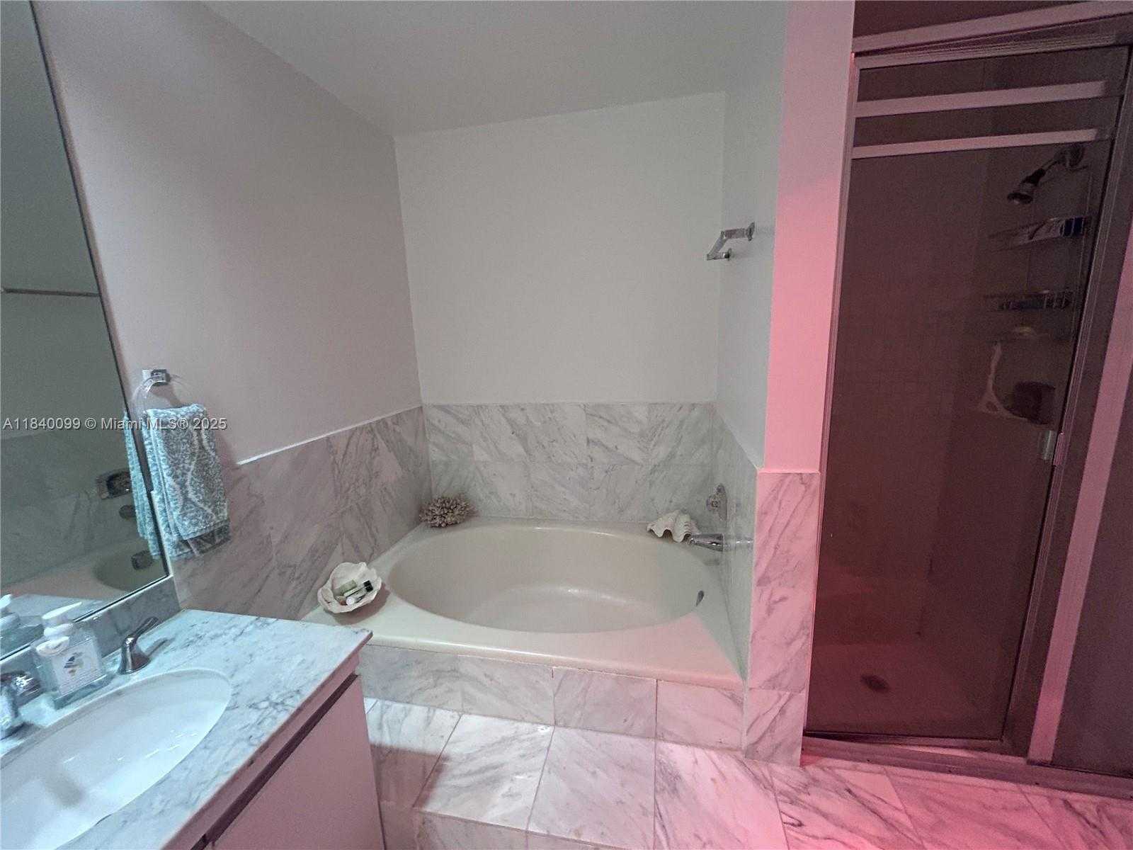 Small Image of 324 POINCIANA DR #906, Sunny Isles Beach Number 12