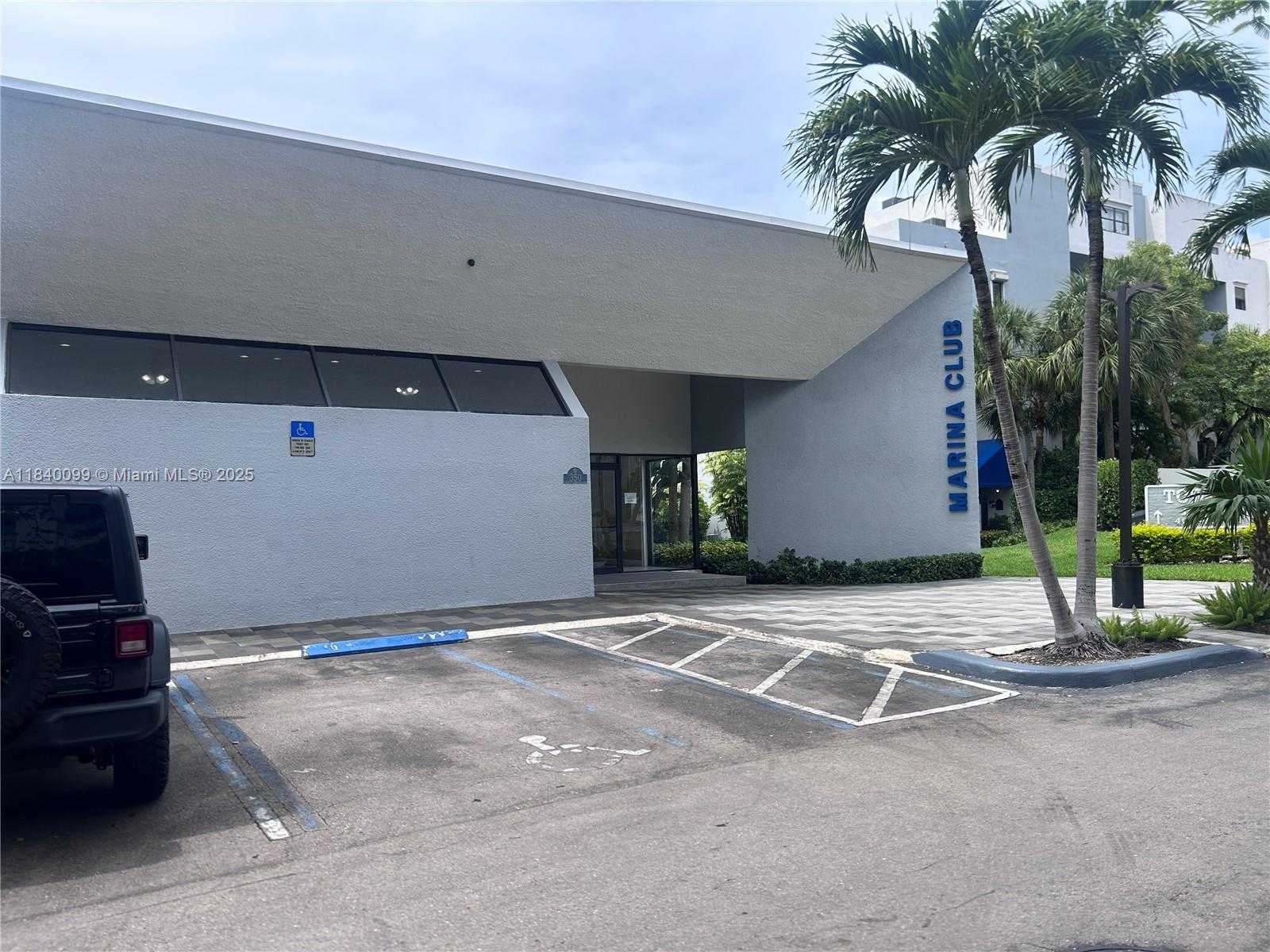 Small Image of 324 POINCIANA DR #906, Sunny Isles Beach Number 52