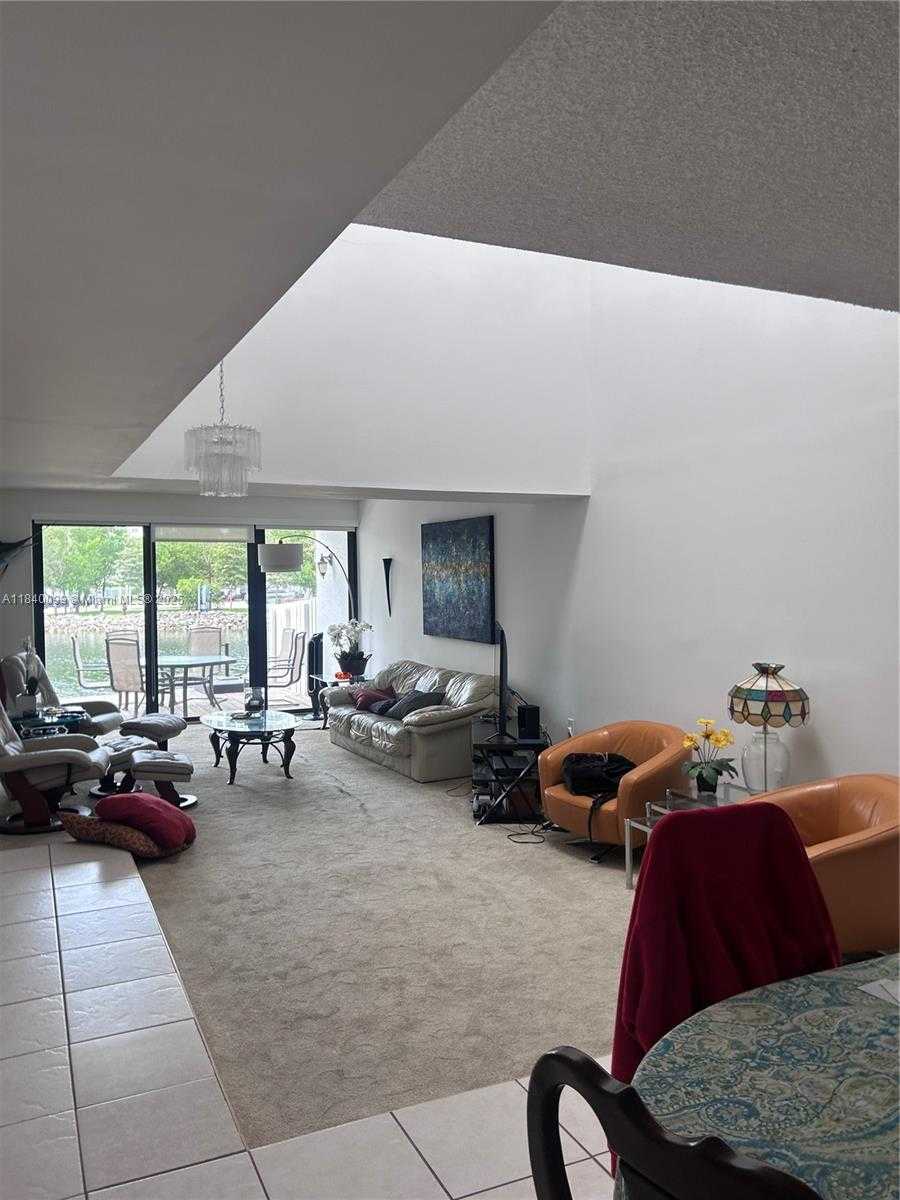 Small Image of 324 POINCIANA DR #906, Sunny Isles Beach Number 56