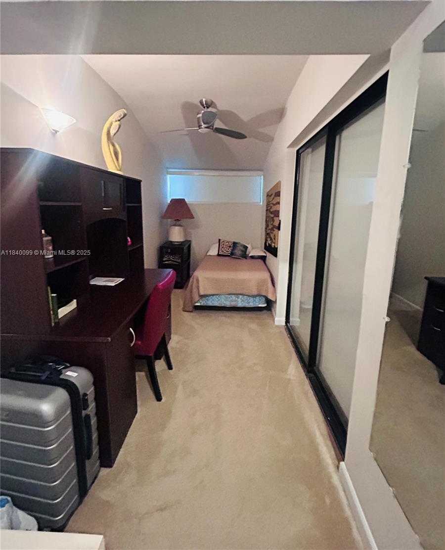 Small Image of 324 POINCIANA DR #906, Sunny Isles Beach Number 66