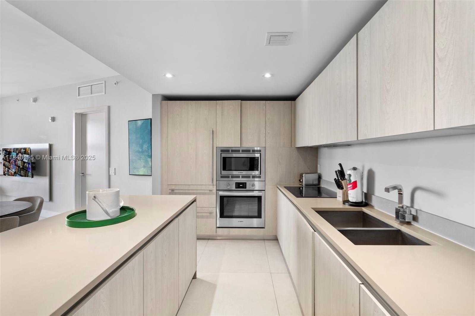 Small Image of 4111 SOUTH OCEAN DR #2906, Hollywood Number 14