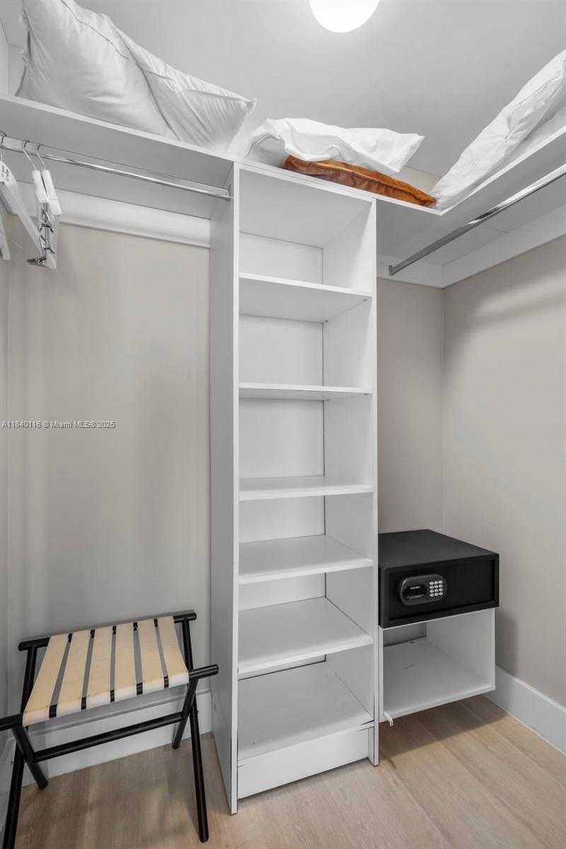 Small Image of 4111 SOUTH OCEAN DR #2906, Hollywood Number 19