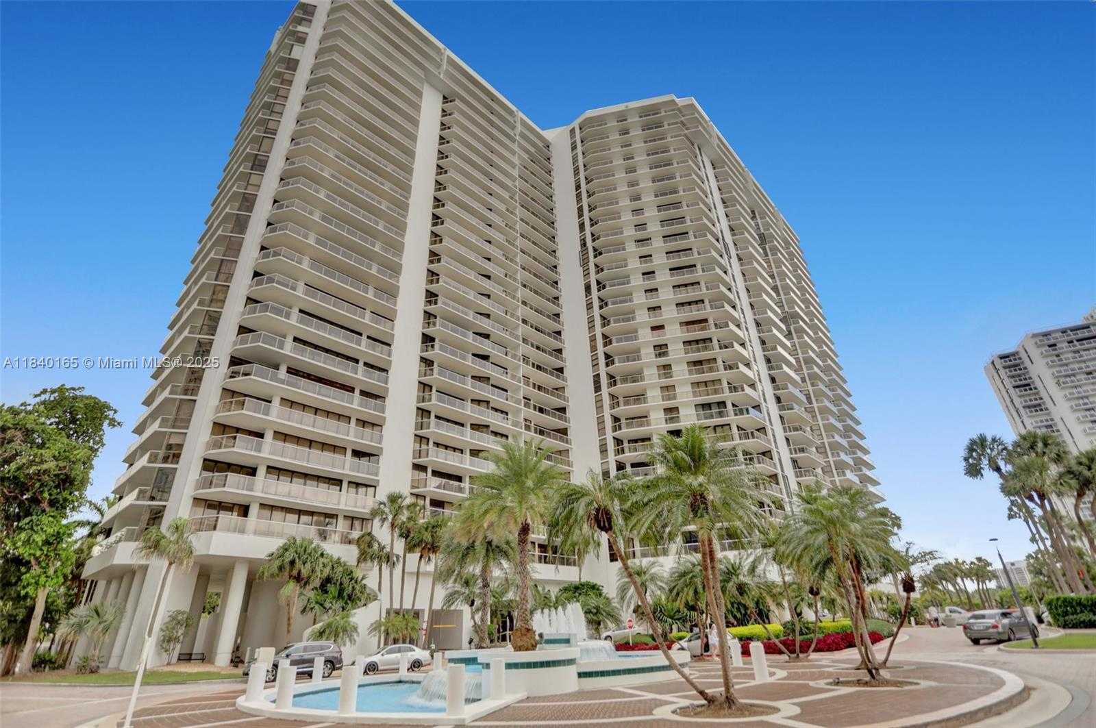 Small Image of 20281 EAST COUNTRY CLUB DR #704, Aventura Number 34