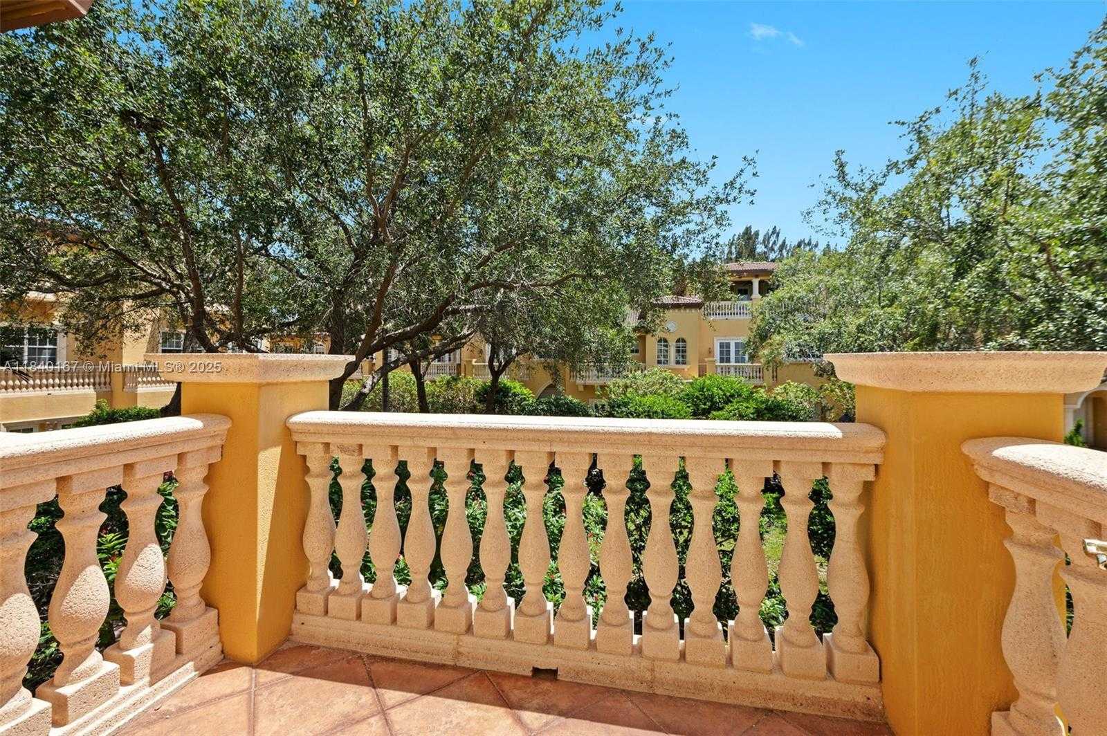 Small Image of 400 NORTH EAST 69TH CIR, Boca Raton Number 28