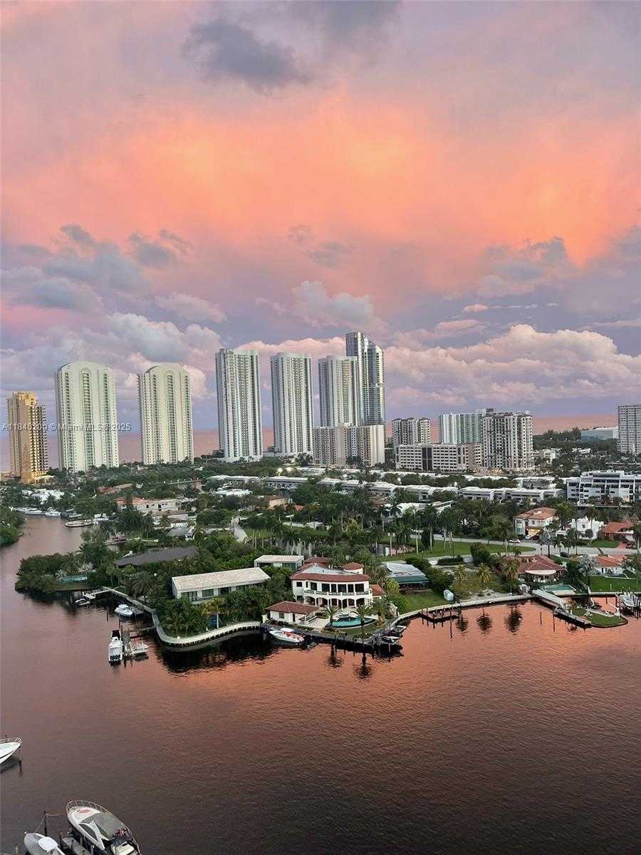 Small Image of 400 SUNNY ISLES BLVD #2007, Sunny Isles Beach Number 4