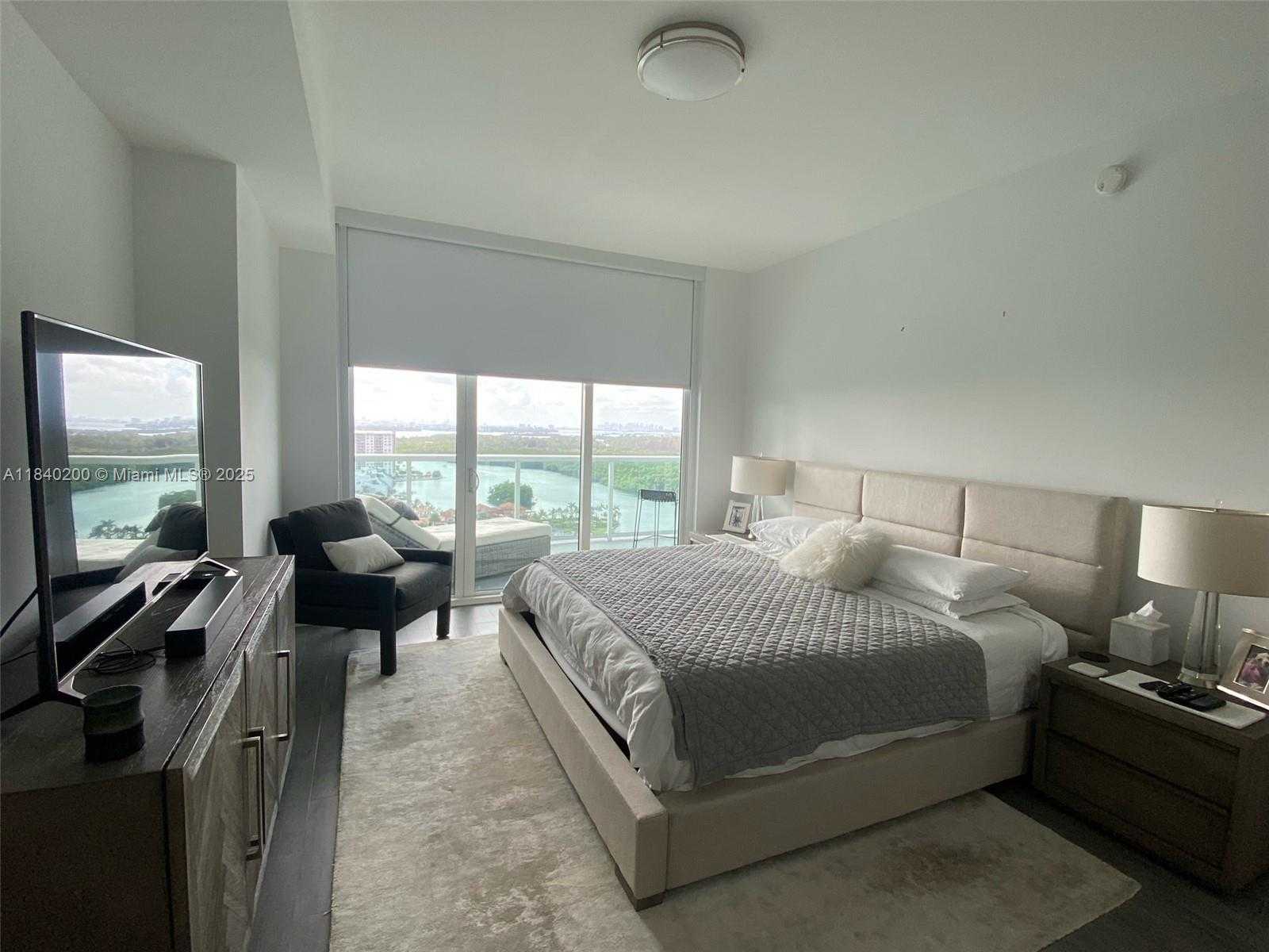 Small Image of 400 SUNNY ISLES BLVD #2007, Sunny Isles Beach Number 7