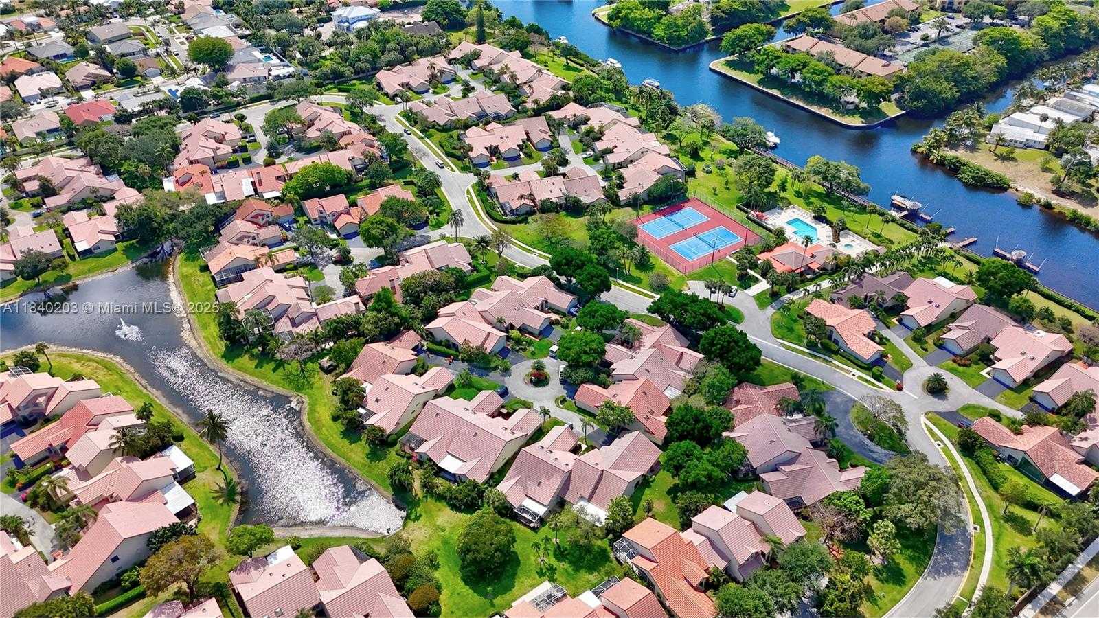 Small Image of 23273 WATER CIR, Boca Raton Number 26