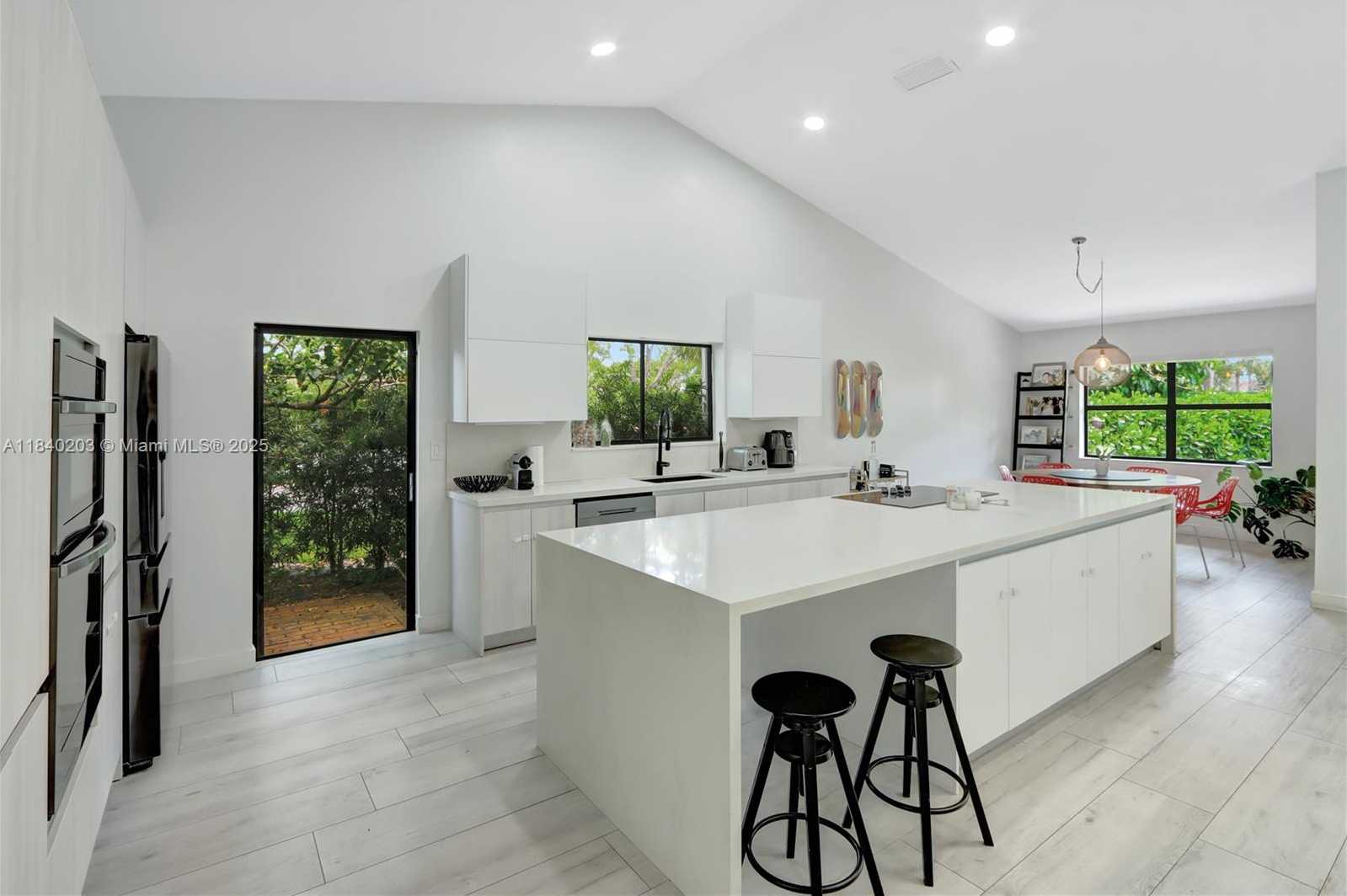 Small Image of 23273 WATER CIR, Boca Raton Number 9