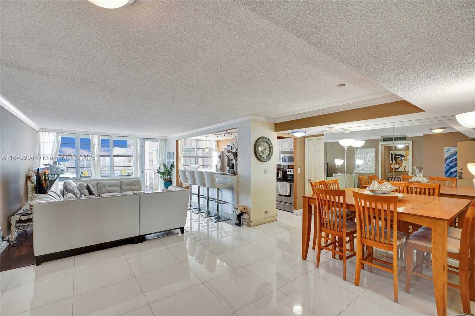 Small Image of 301 174TH ST #2201, Sunny Isles Beach Number 22