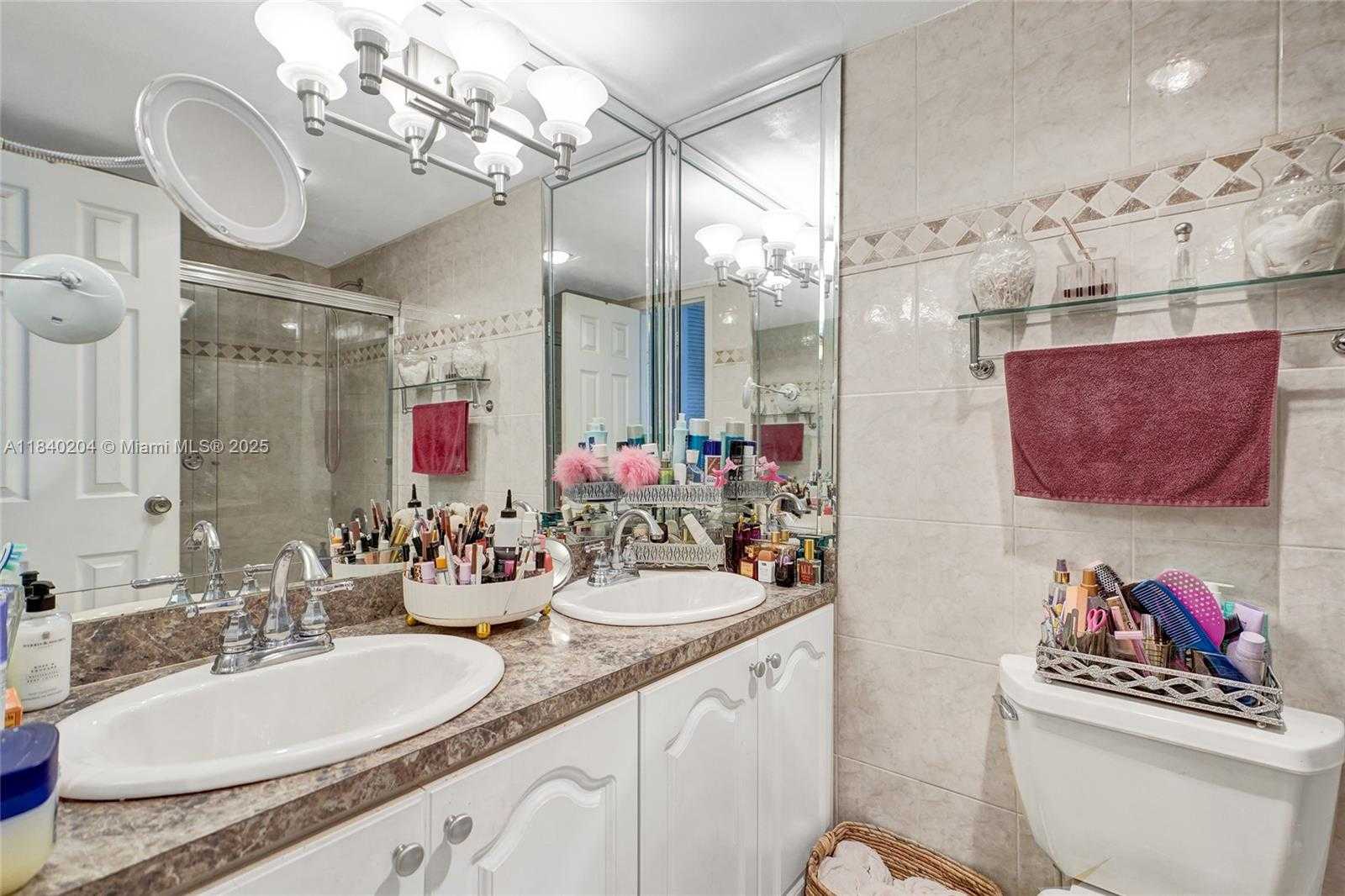 Small Image of 301 174TH ST #2201, Sunny Isles Beach Number 34