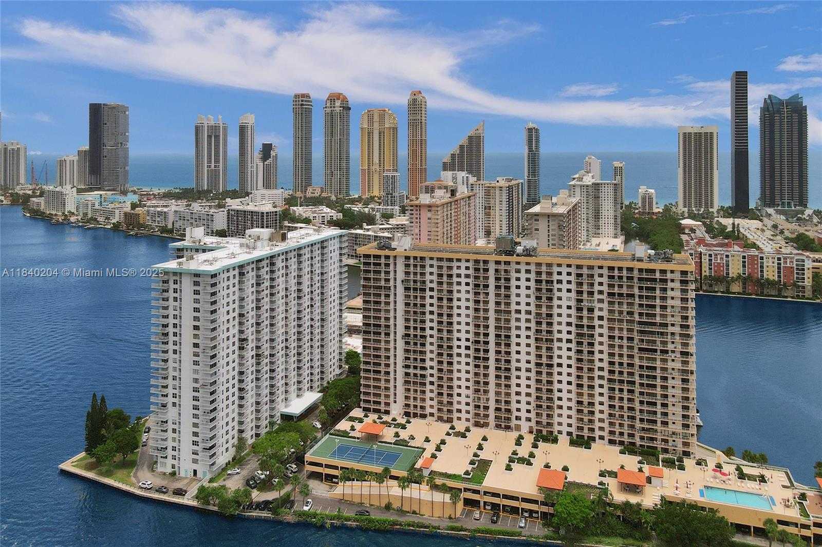 Small Image of 301 174TH ST #2201, Sunny Isles Beach Number 35