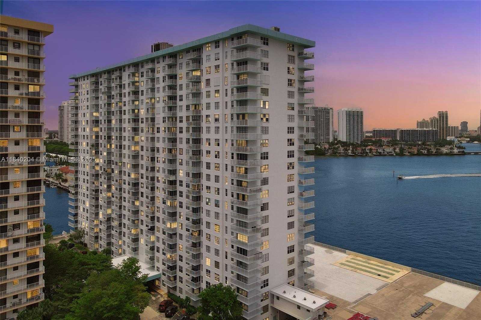 Small Image of 301 174TH ST #2201, Sunny Isles Beach Number 36