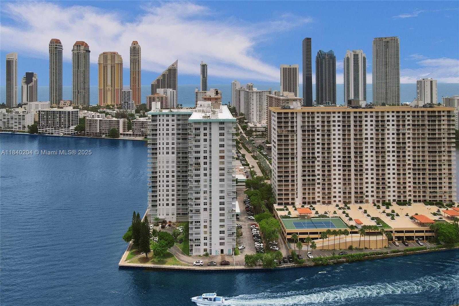 Small Image of 301 174TH ST #2201, Sunny Isles Beach Number 42