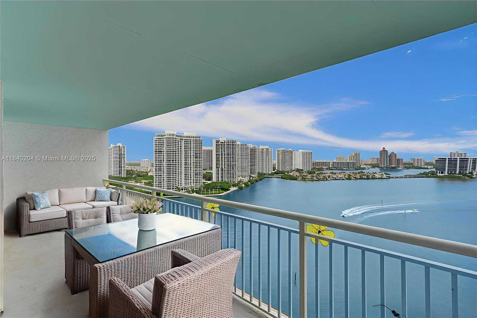 Small Image of 301 174TH ST #2201, Sunny Isles Beach Number 5