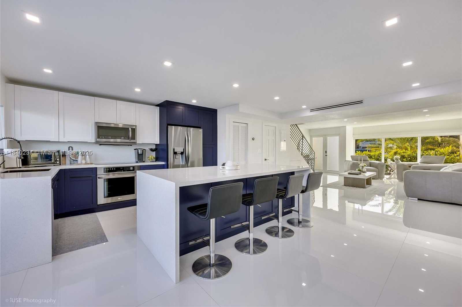 Small Image of 16479 NORTH EAST 27TH PL #16, North Miami Beach Number 15